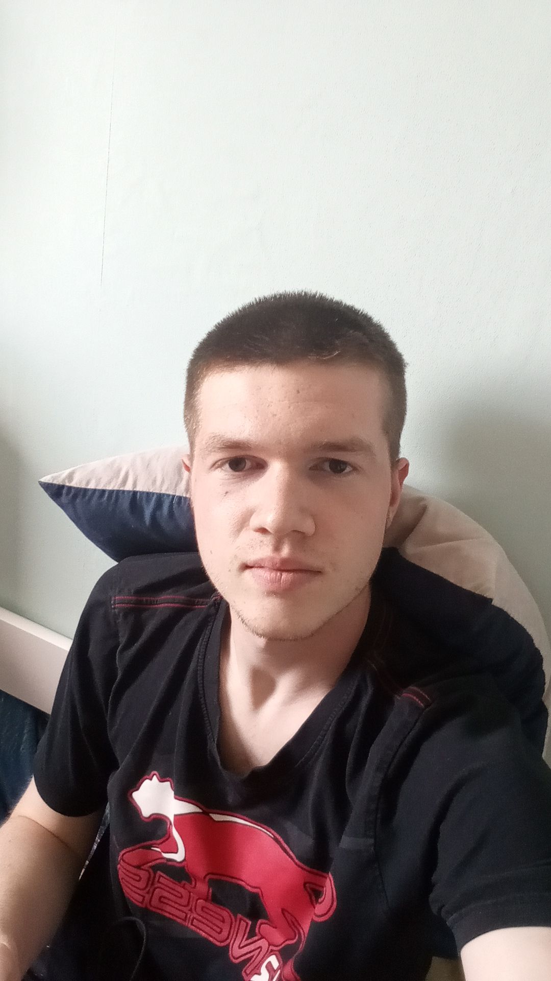 Profil de Enzio, 23 ans, Trans Suisse à Grafenried