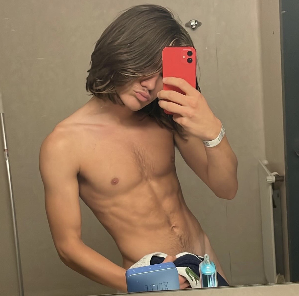 Profil de Zeeshan, 20 ans, Trans Suisse à Valzeina