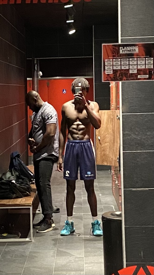 Profil de Lazar, 25 ans, Trans Suisse à Trub