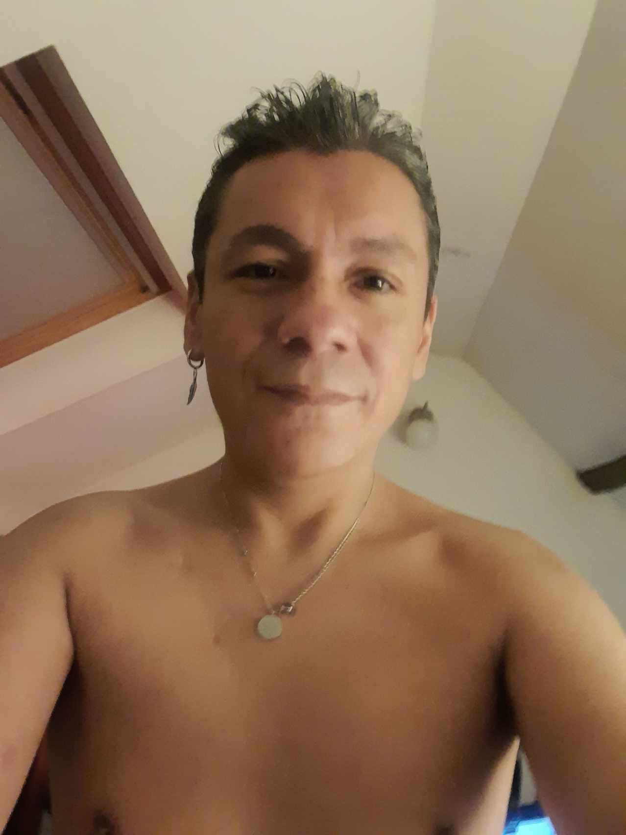 Profil de Amyr, 40 ans, Trans Suisse à Laura