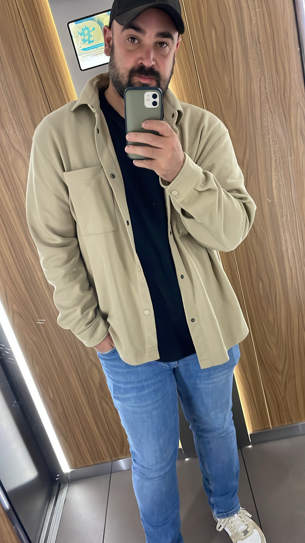 Profil de Kyllian, 32 ans, Trans Suisse à Surcasti