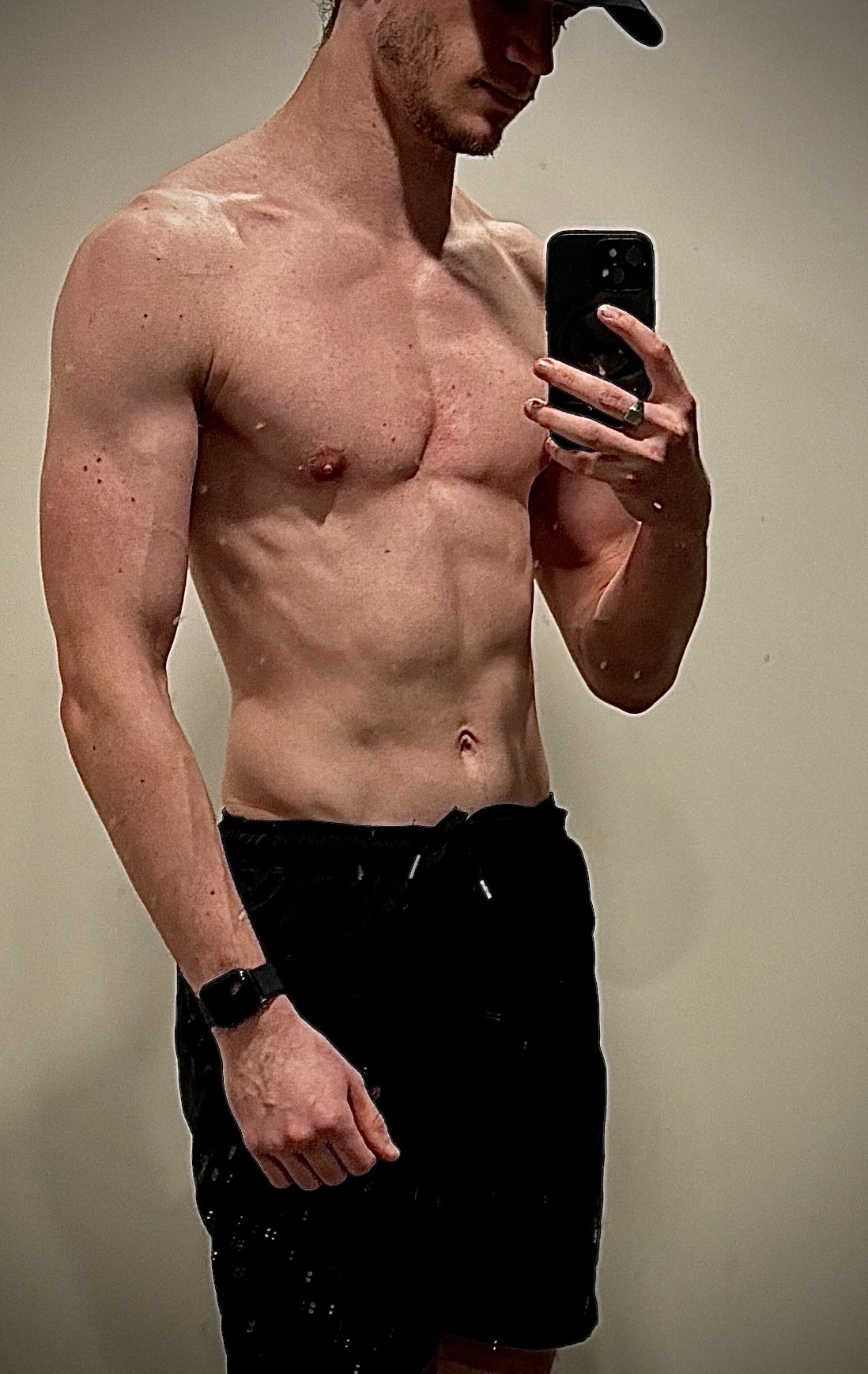 Profil de Djovanny, 25 ans, Trans Suisse à Bister