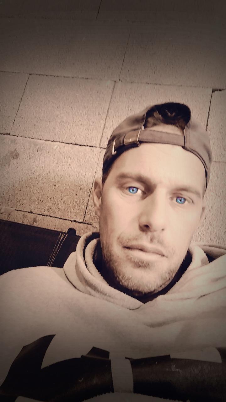 Profil de Gurvan, 45 ans, Trans Suisse à Miralago