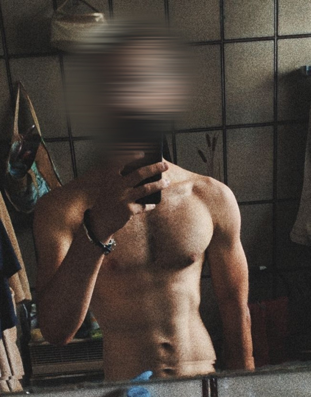 Profil de Achil, 26 ans, Trans Suisse à Gerolfingen