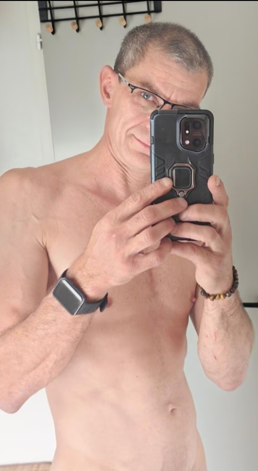 Profil de Boumedien, 51 ans, Trans Suisse à Cheyres