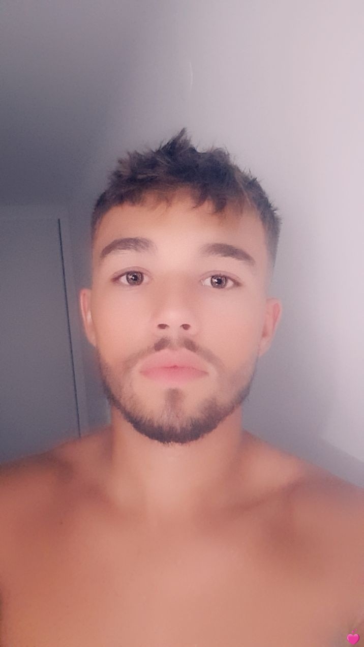 Profil de Djibi, 21 ans, Trans Suisse à Rumisberg